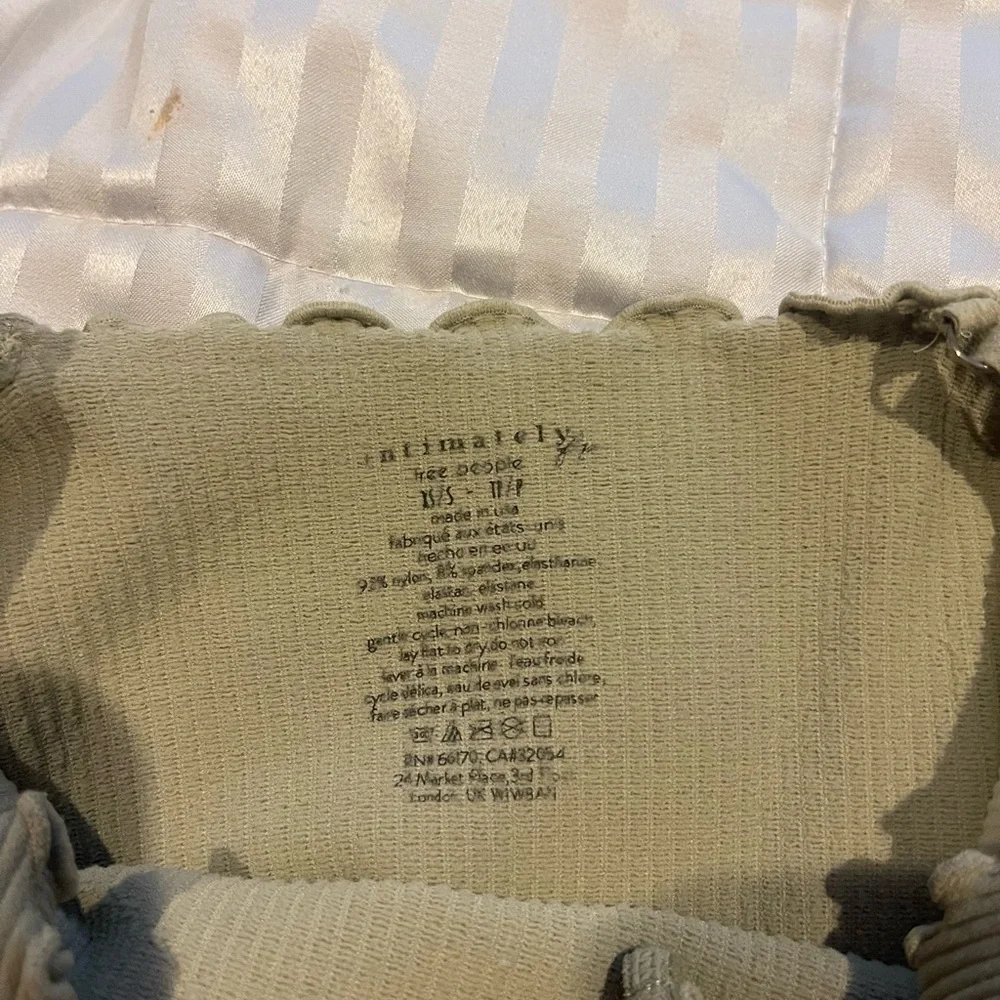 TWO Free people tank tops! Two tanks total 💜 - Picture 5 of 8